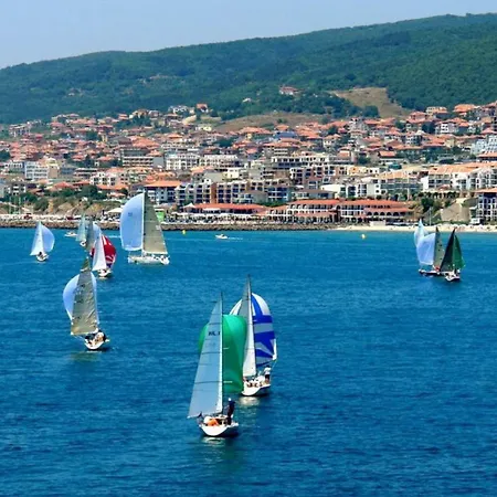 Magic Dreams Spacious Apartament *